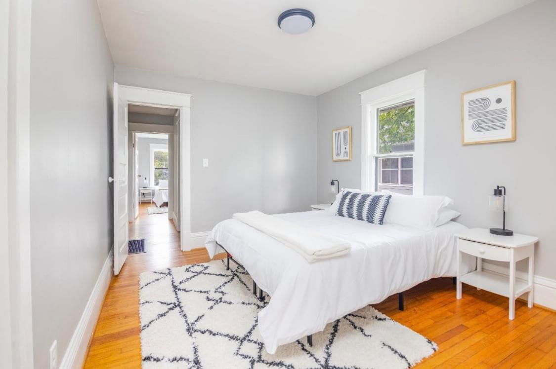 Spacious 2 Bedroom Home Near Ingersoll & Downtown Des Moines Eksteriør billede
